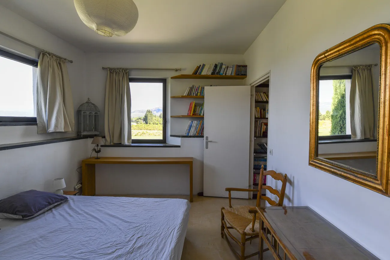 piscine-chambres-mas-du-grialou-location-maison-famille-nombreuse-domaine-vaucluse-carpentras-mont-ventoux-dentelles-provence-93